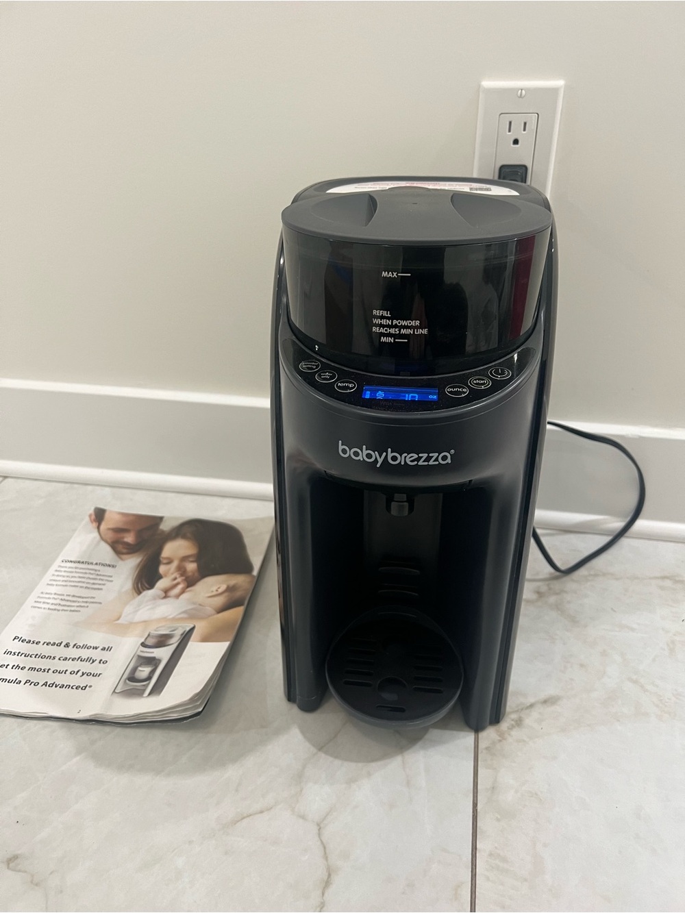 NEW Baby Brezza Formula Dispenser